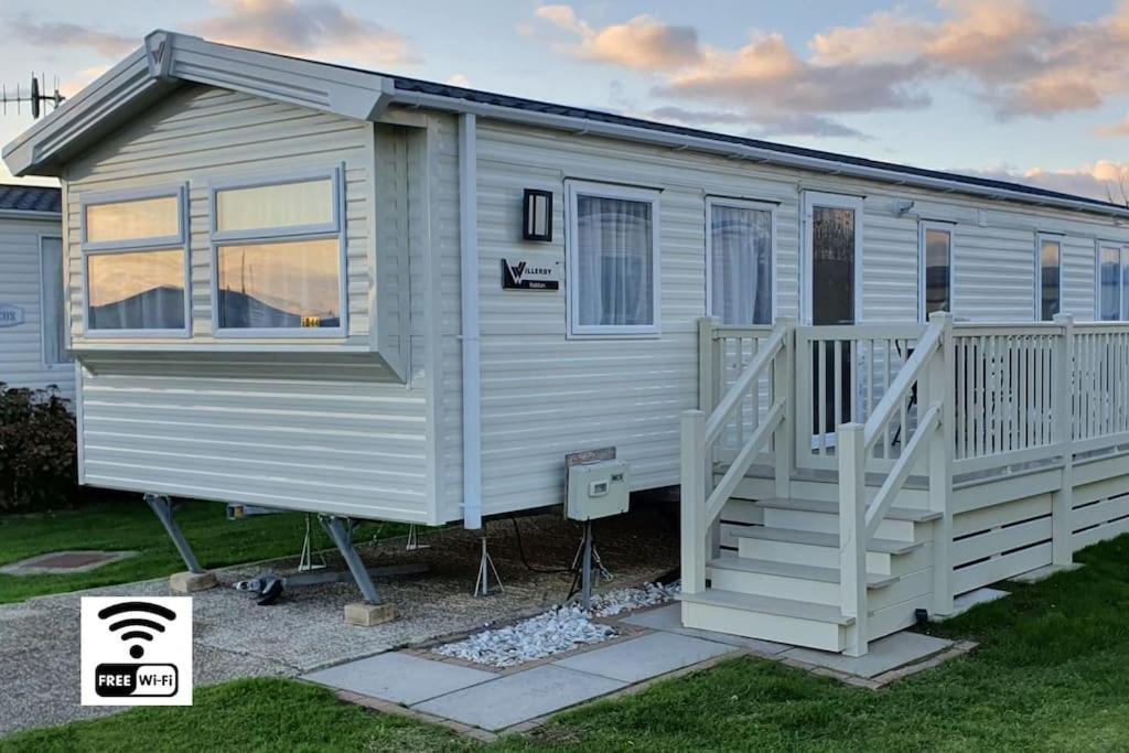 Brookside West Sands Holiday Park Seal Bay Selsey Buitenkant foto